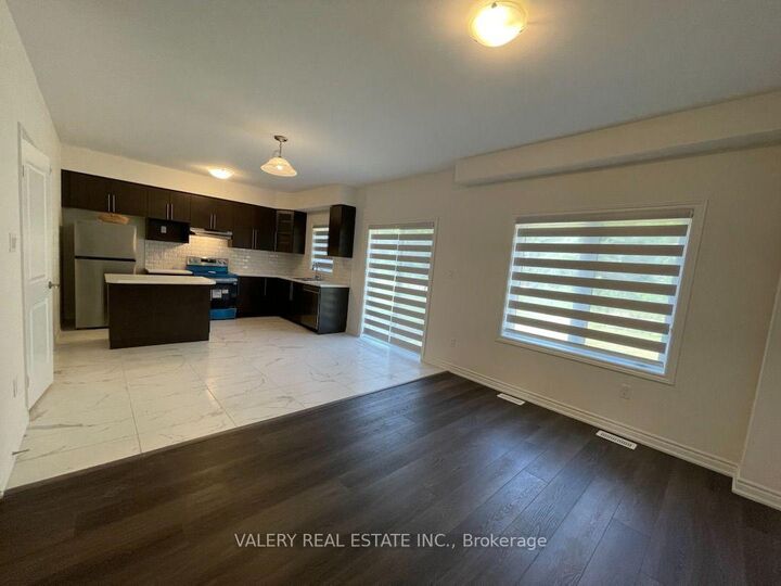 Property Photo:  27 McKernan Ave Avenue  ON N3V 0C2 