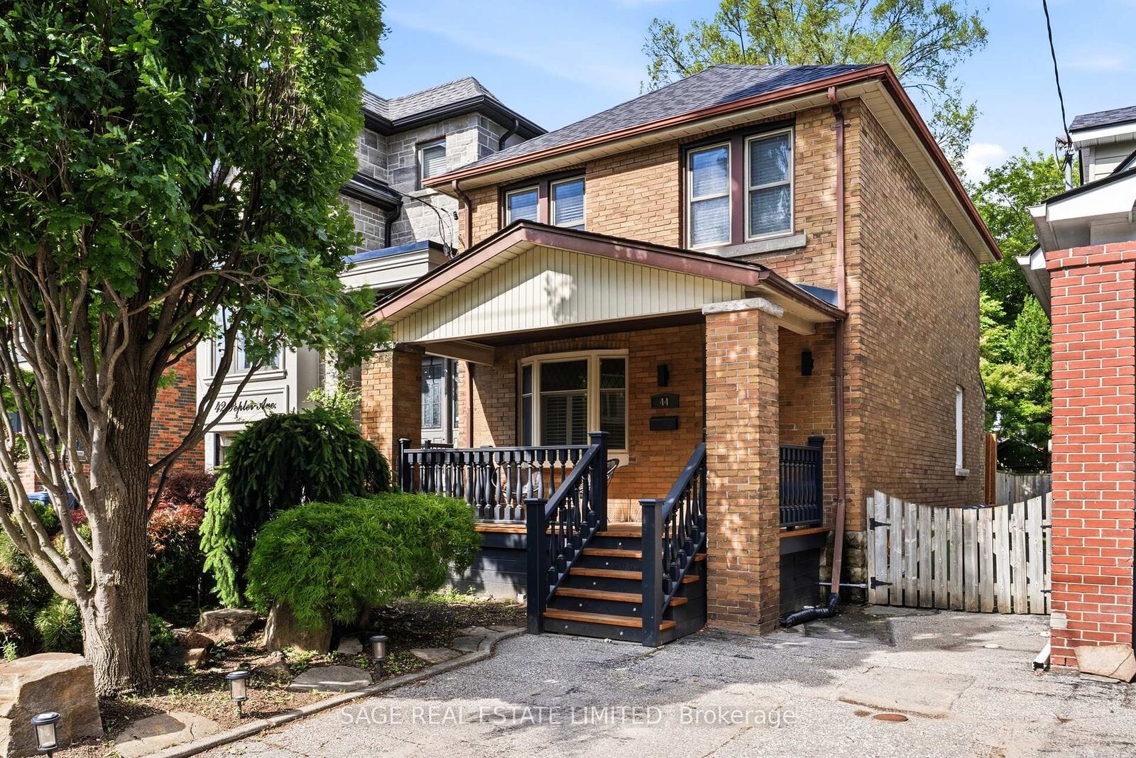 Property Photo: 44 Pepler Avenue ON M4J 2Y8