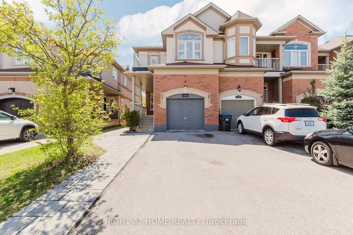 5294 Roadside Way — photo 1