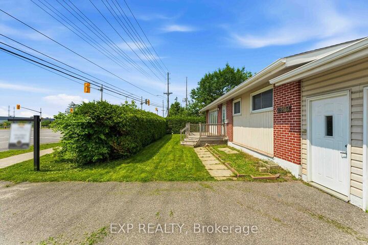 Property Photo: 2473 Walkley Road ON K1G 3H2