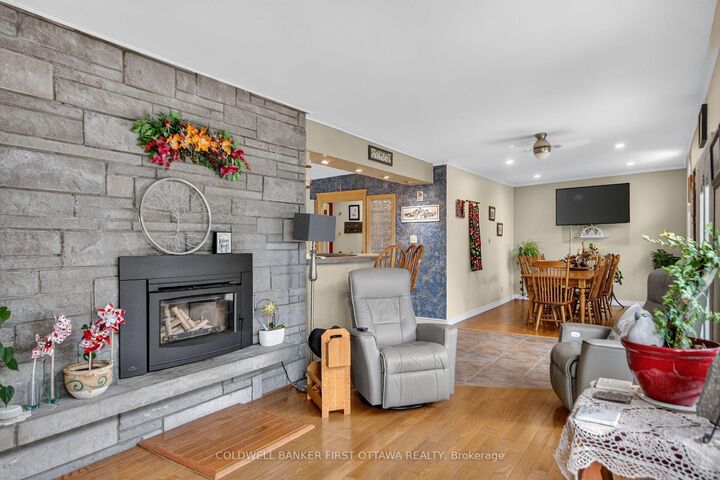 Property Photo: 2014 River Road N ON K4M 1B4