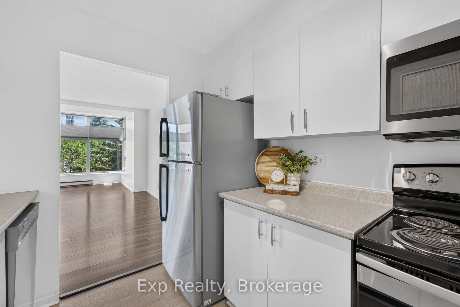 Property Photo: 344 Front Street 305 ON K8N 5M4