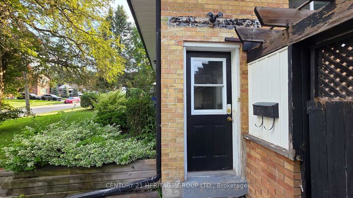Property Photo:  83 Monkswood Crescent Bsmnt  ON L3Y 2J9 