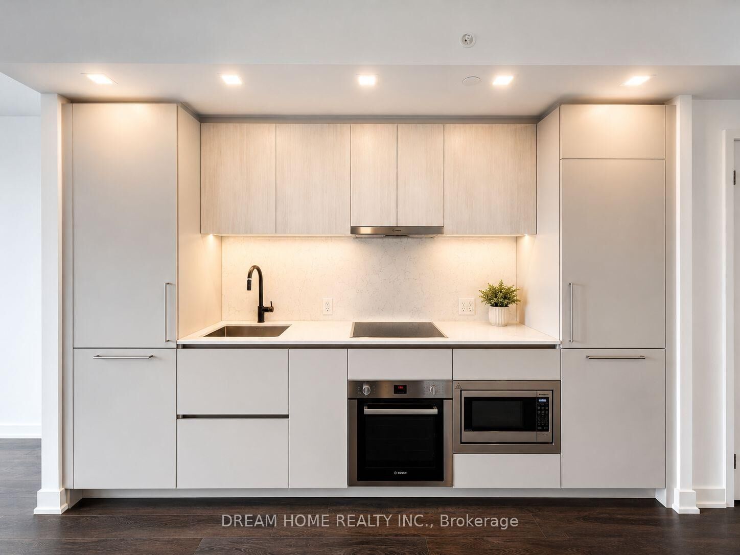 Property Photo:  609 Sherbourne Street 3401  ON M4X 0A4 