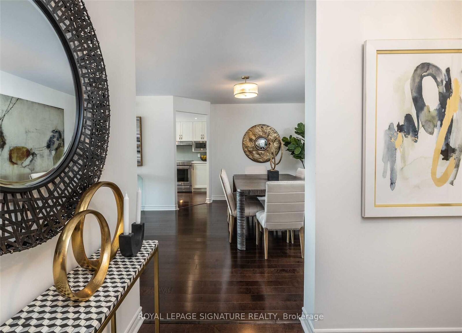 Property Photo:  5444 Yonge Street 1905  ON M2N 6J4 