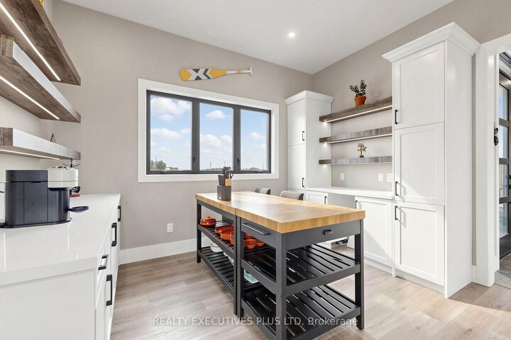 Property Photo:  16 Cambray Road  ON K0M 1G0 