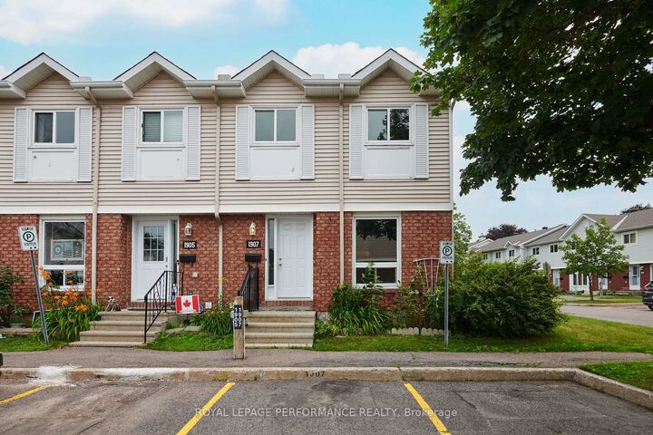 Property Photo:  1907 Colorado Lane 33  ON K1C 6V4 