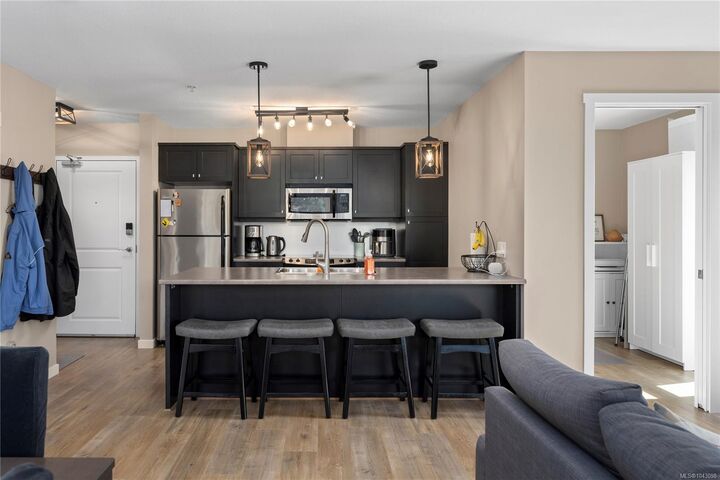 Property Photo: 555 Franklyn St #310 BC V9R 5X3