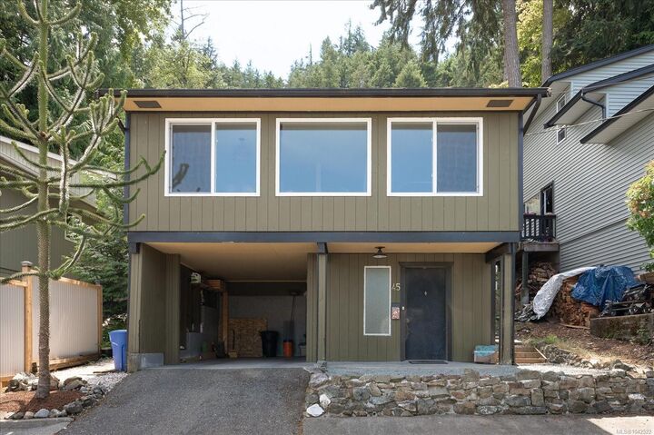 45 Riley Pl — photo 1