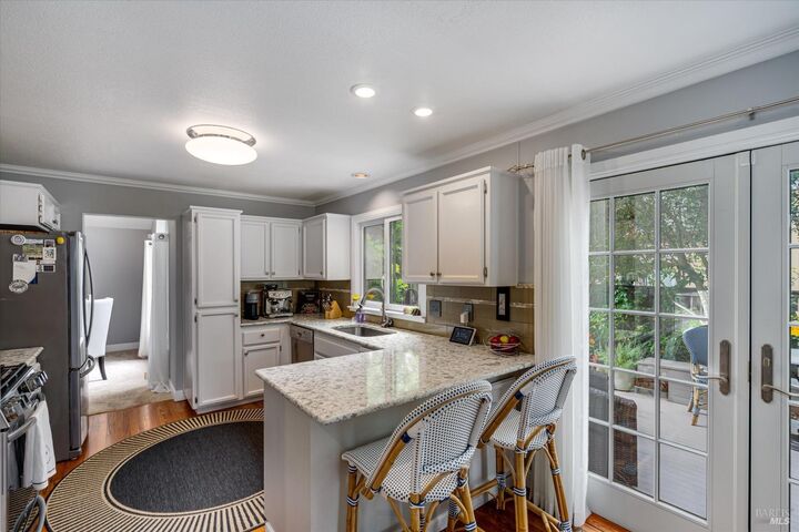 Property Photo:  182 Wikiup Meadows Drive  CA 95403 