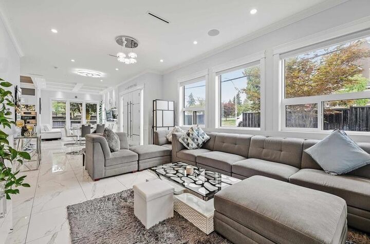 Property Photo: 14218 69A Avenue BC V3W 2H9