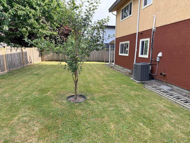 Property Photo:  10620 Seaham Crescent  BC V7A 3Y7 