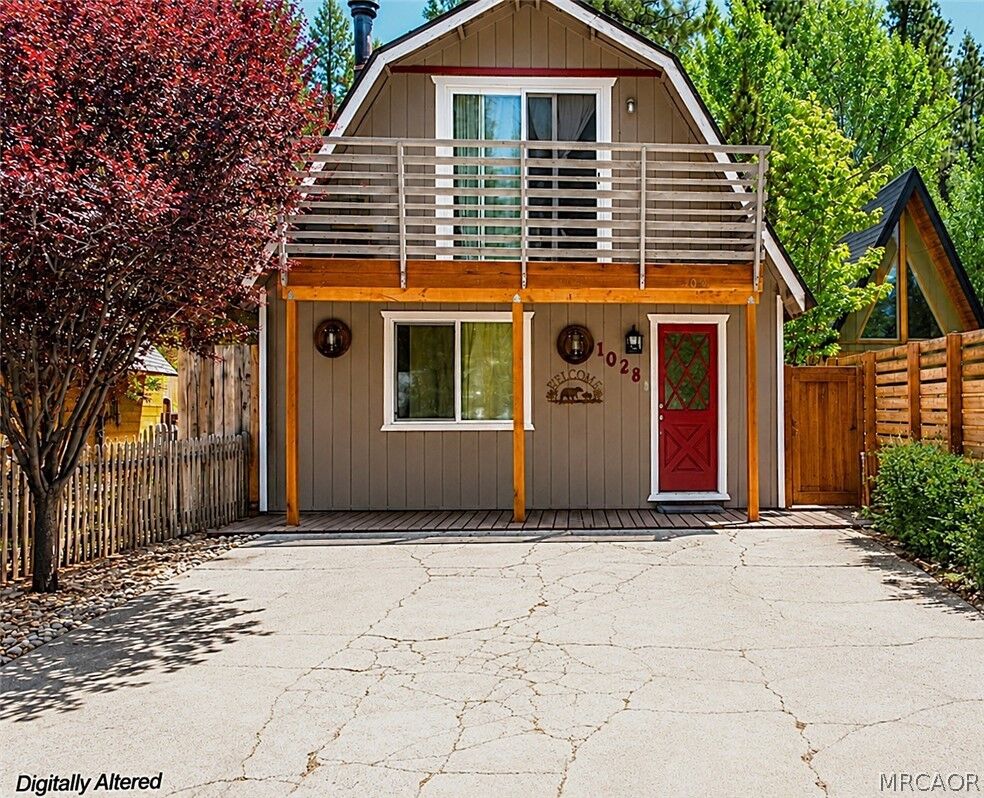 Property Photo: 1028 W Rainbow Boulevard CA 92314