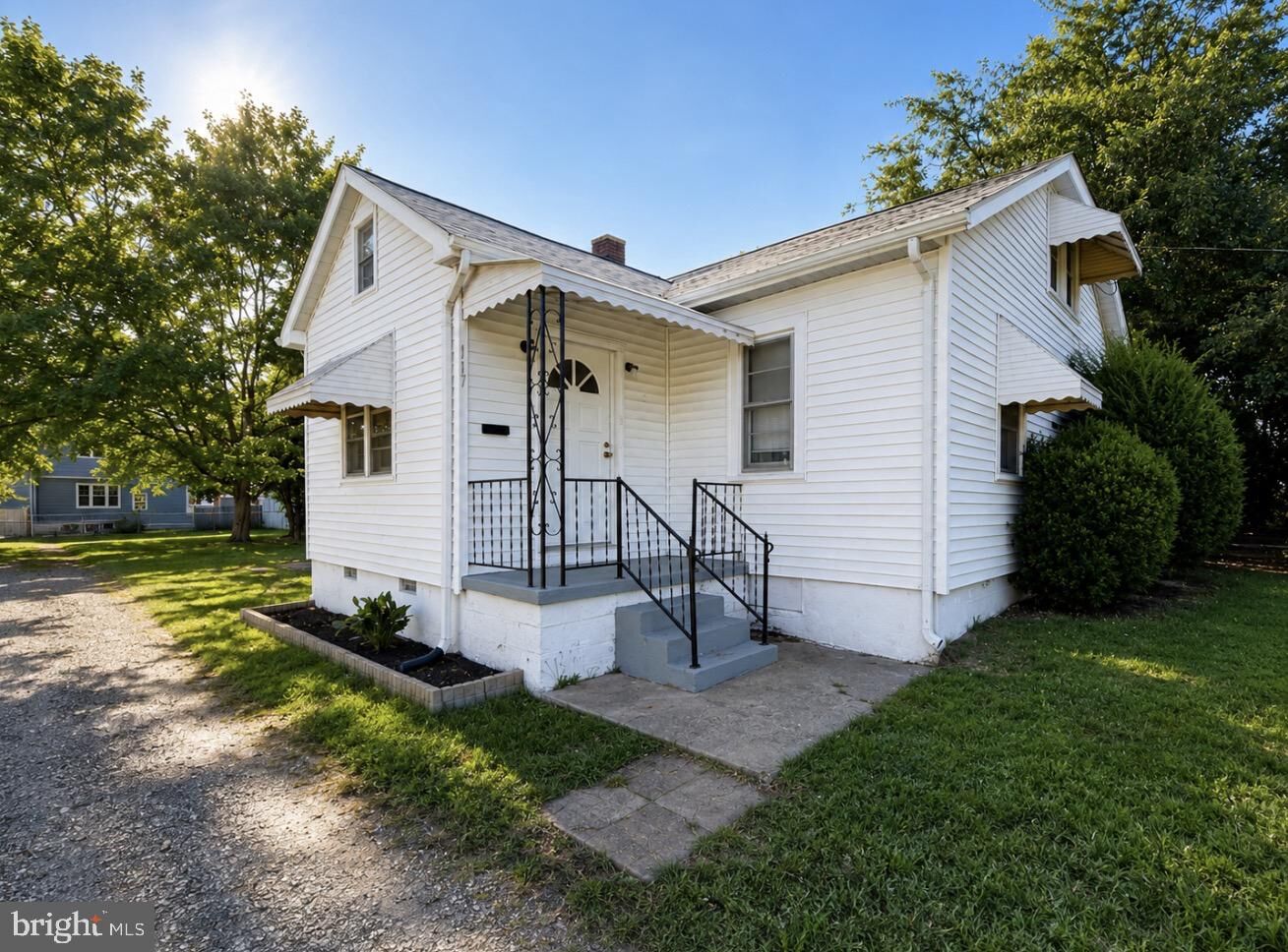 Property Photo:  117 Hillcrest Drive  VA 22401 