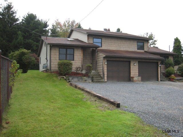 Property Photo: 216 Hastings PA 15904