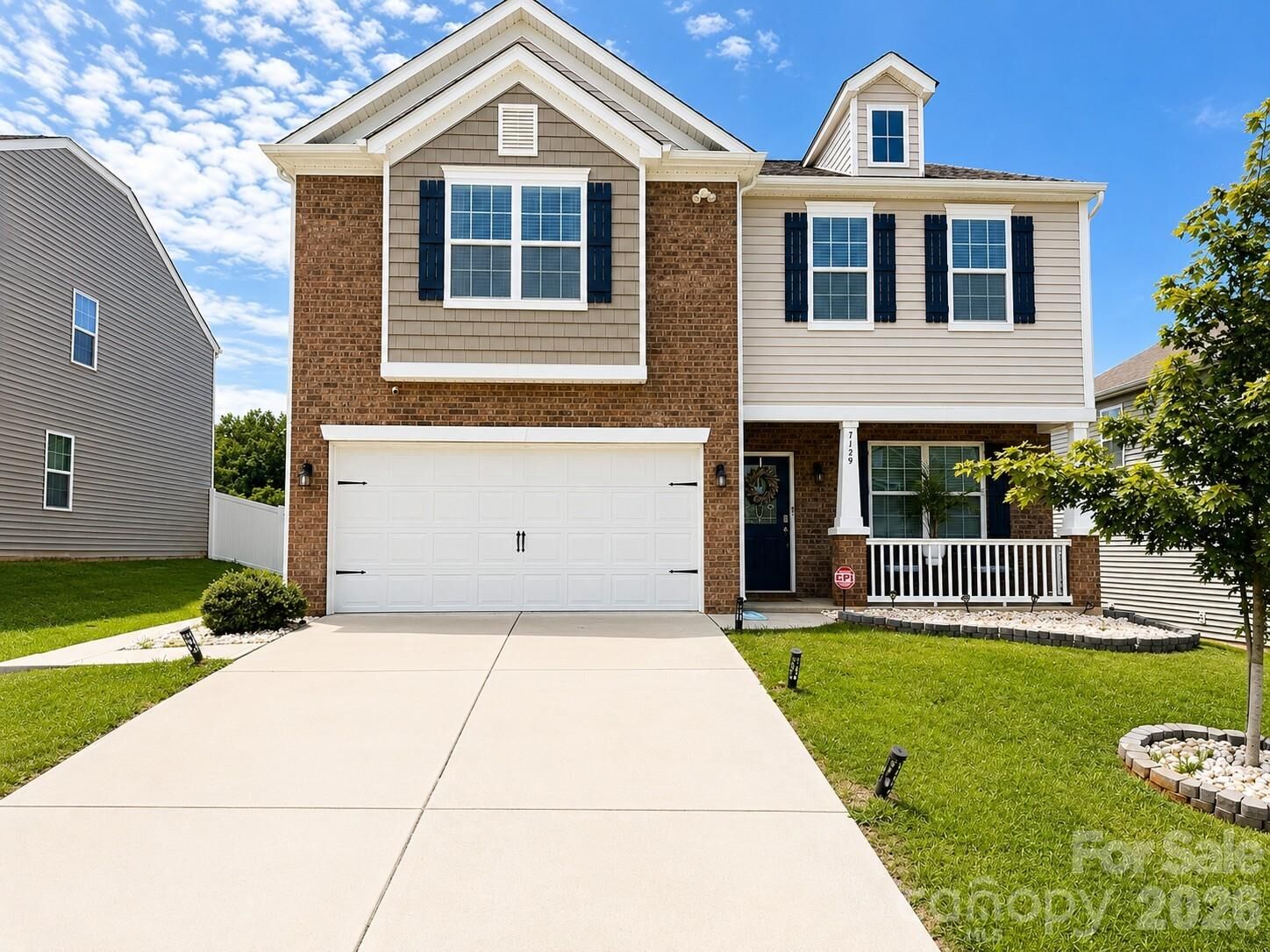 Property Photo: 7129 Branch Fork Road NC 28215