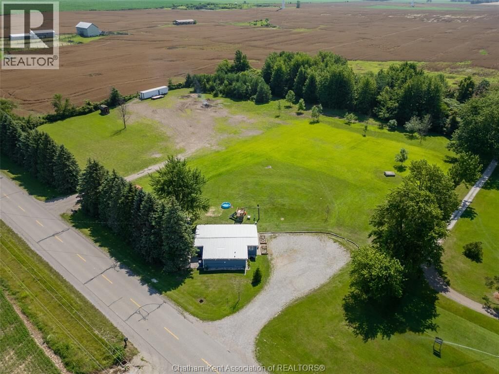 Property Photo: 12502 Golf Course Line ON N0P 2C0