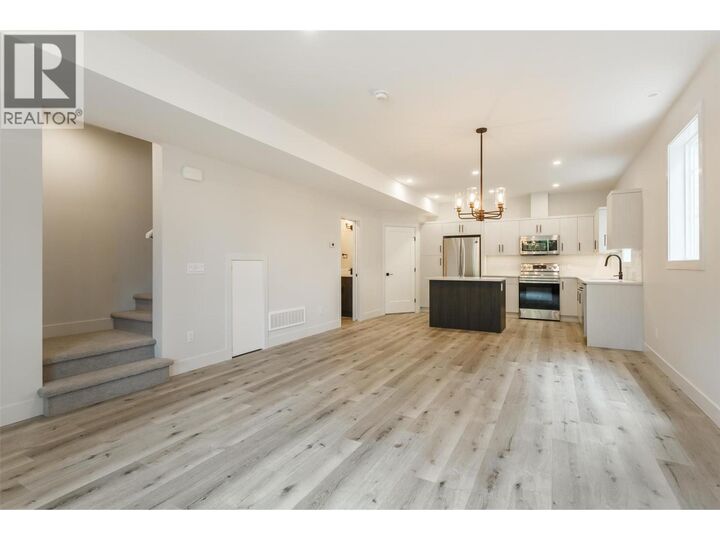 Property Photo: 949 Stockwell Avenue BC V1Y 6W3