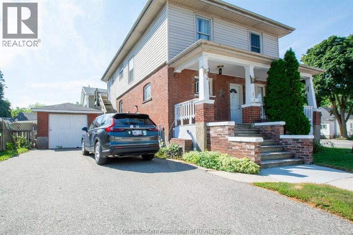 Property Photo:  168 Harvey Street  ON N7M 1M5 