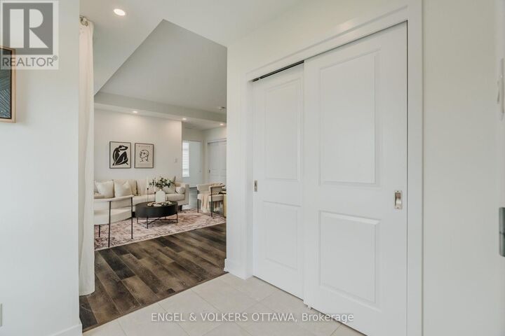 Property Photo:  35 Overberg Way G  ON K2S 0W1 