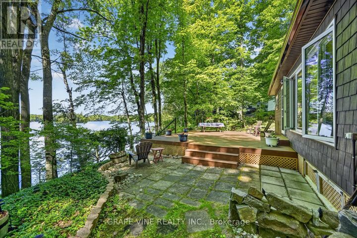 Property Photo: 1010 Firefly Lane ON K0H 2L0