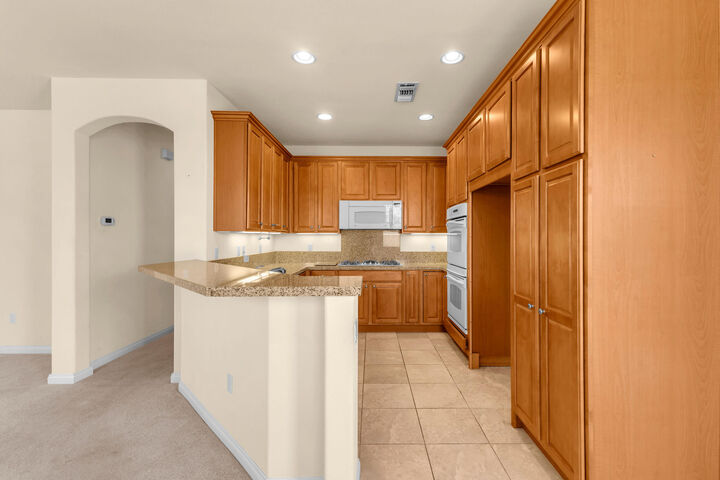Property Photo:  40767 Corte Los Reyes  CA 92203 