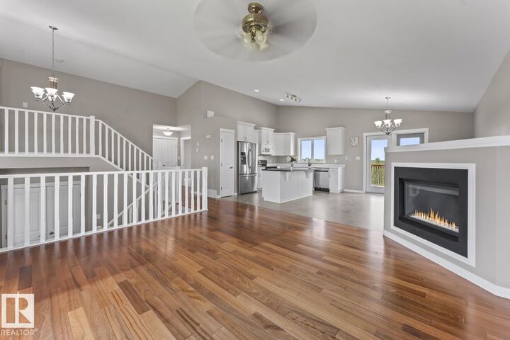 Property Photo: 2908 Wayne Way AB T9M 1P8