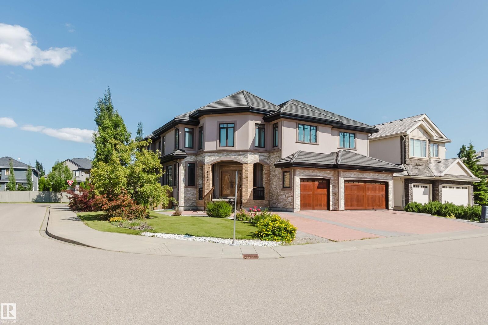 Property Photo: 4103 Westcliff Heath Heath SW AB T6W 0X9