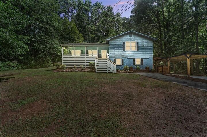 Property Photo: 6804 Union Hill Road GA 30115