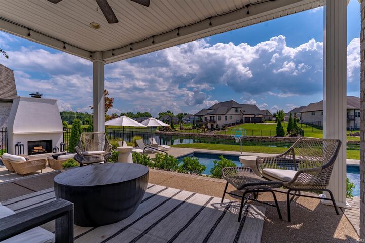 Property Photo: 2159 Sable Way IN 47630