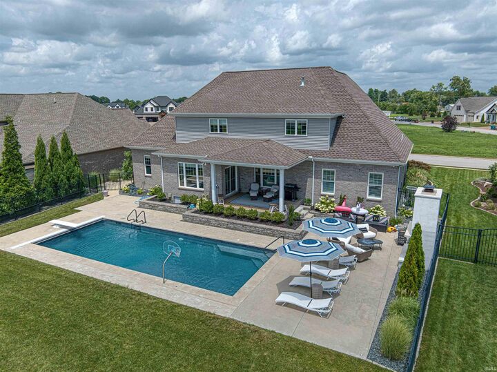 Property Photo:  2159 Sable Way  IN 47630 