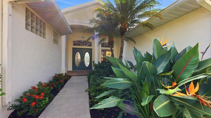Property Photo: 6228 Aventura Drive FL 34241