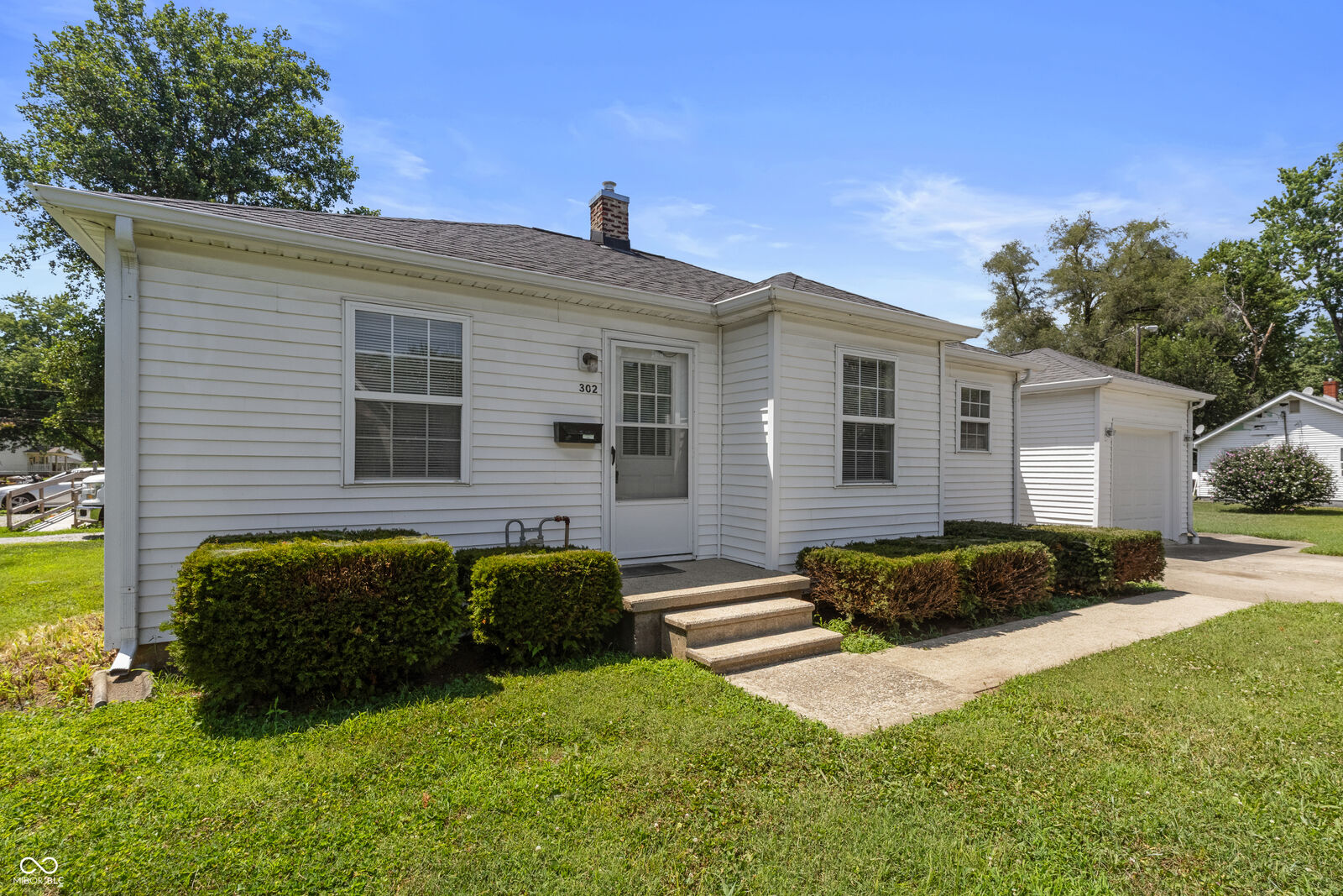 Property Photo: 302 Smith Street IN 47201