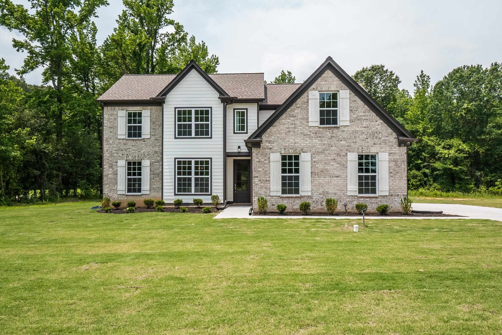 Property Photo:  329 Centerline Roper Loop  MS 38611 