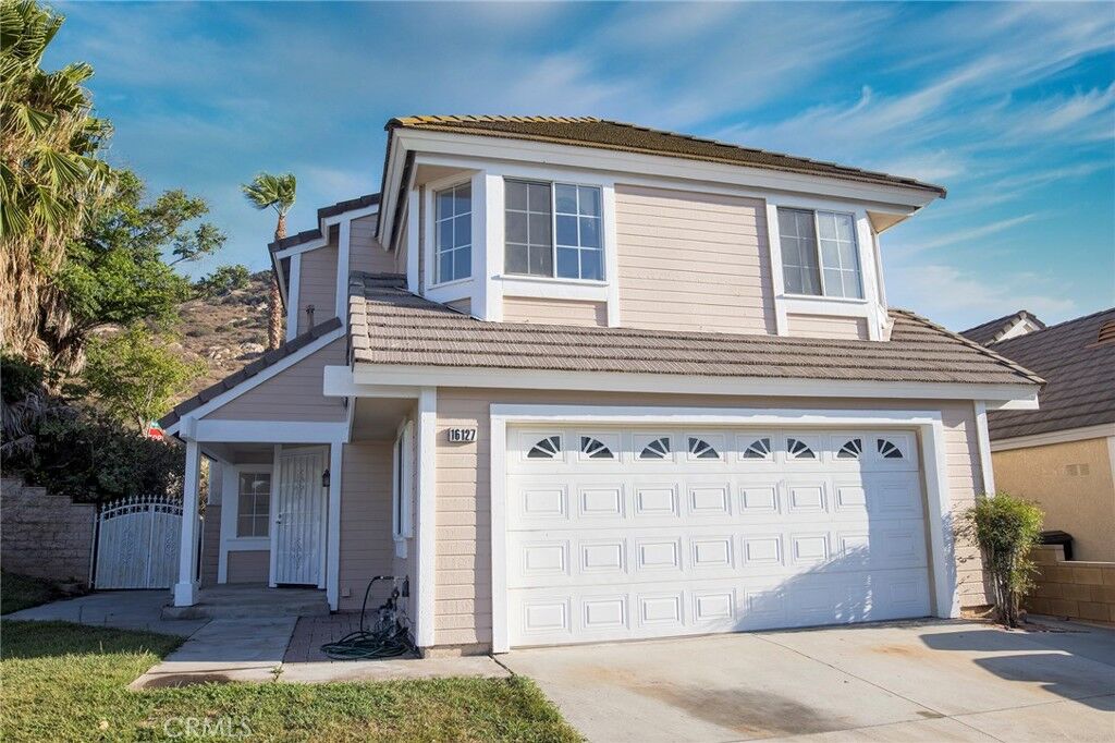 Property Photo: 16127 Trailwinds CA 92337