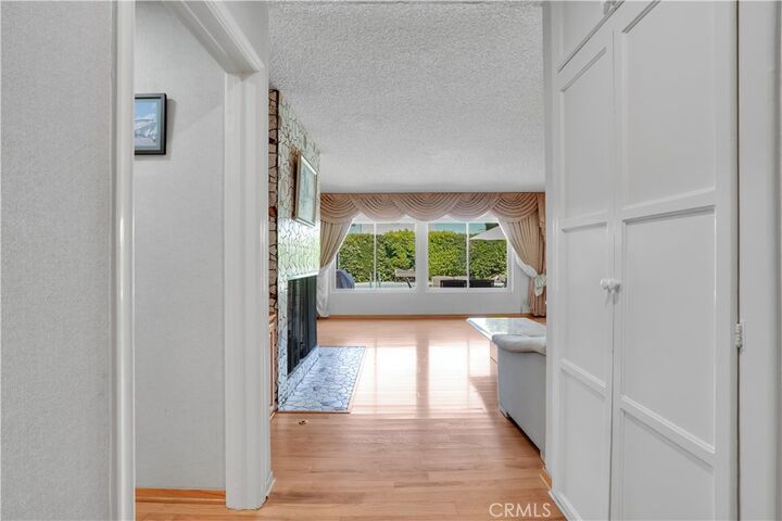 Property Photo:  6860 Babcock Avenue  CA 91605 
