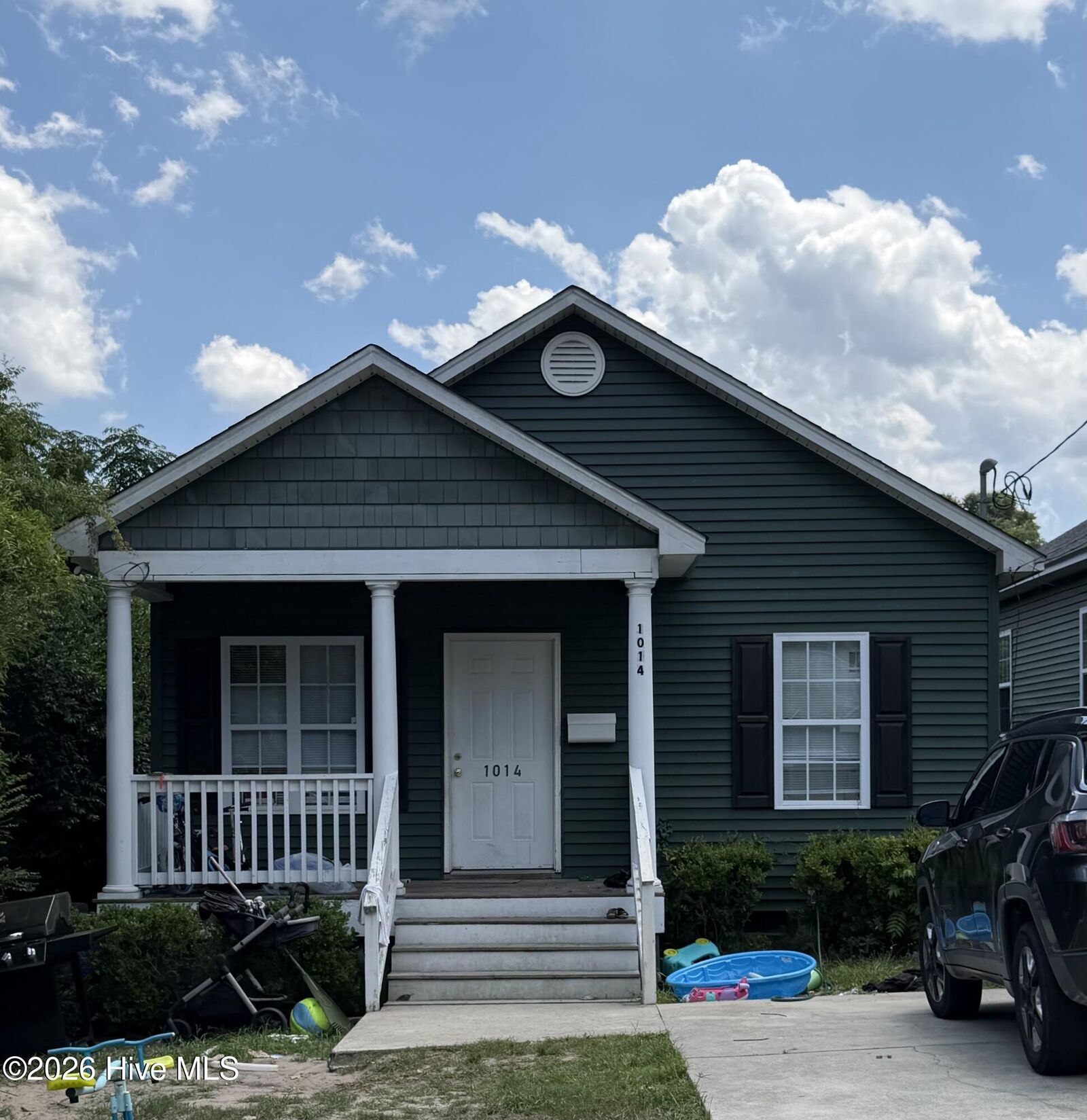 Property Photo: 1014 Hanover Street NC 28401