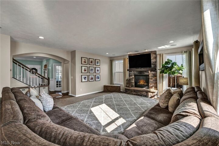Property Photo:  8852 Hazelwood Run  OH 44039 