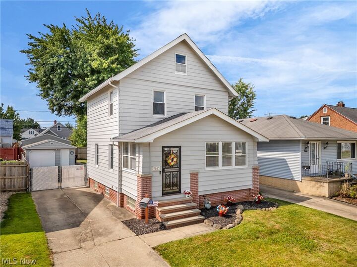 Property Photo:  7803 Snow Road  OH 44129 