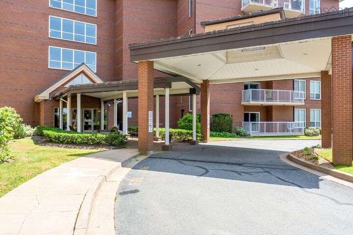 Property Photo:  507 50 Nelsons Landing Boulevard  NS B4A 4K3 