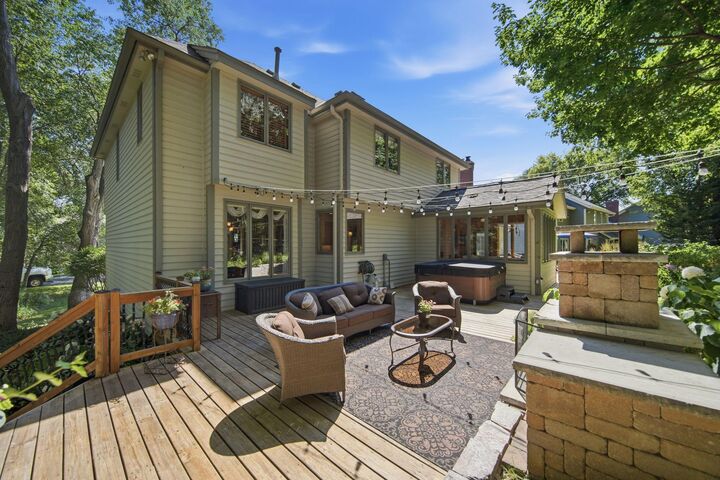 Property Photo: 699 Bridle Ridge Road MN 55123