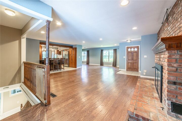 Property Photo:  809 Summit Loop  AR 72756 