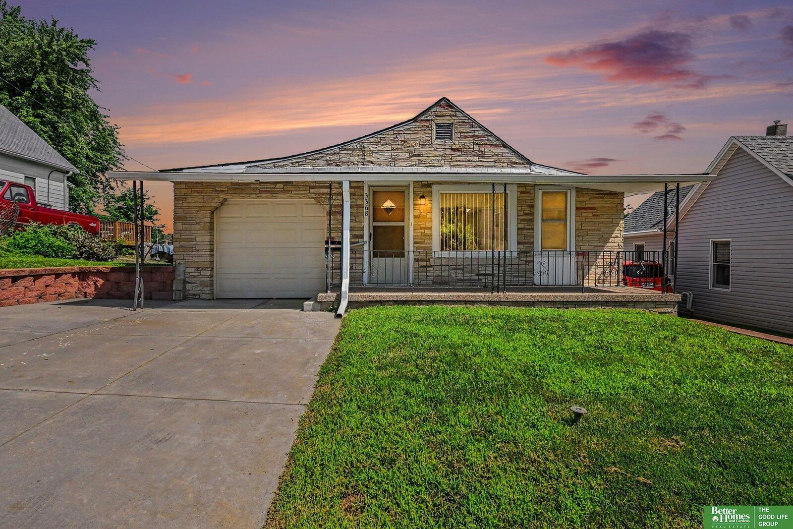 Property Photo:  3368 X Street  NE 68107 