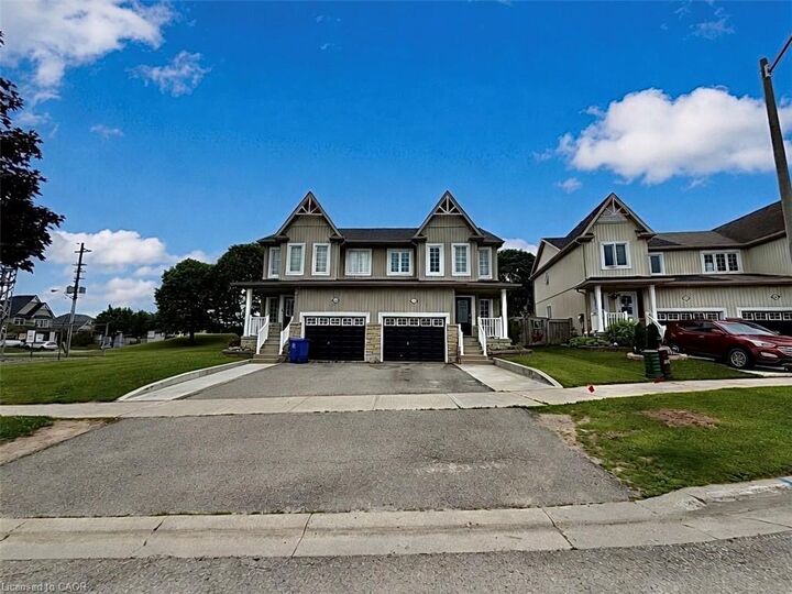 Property Photo: