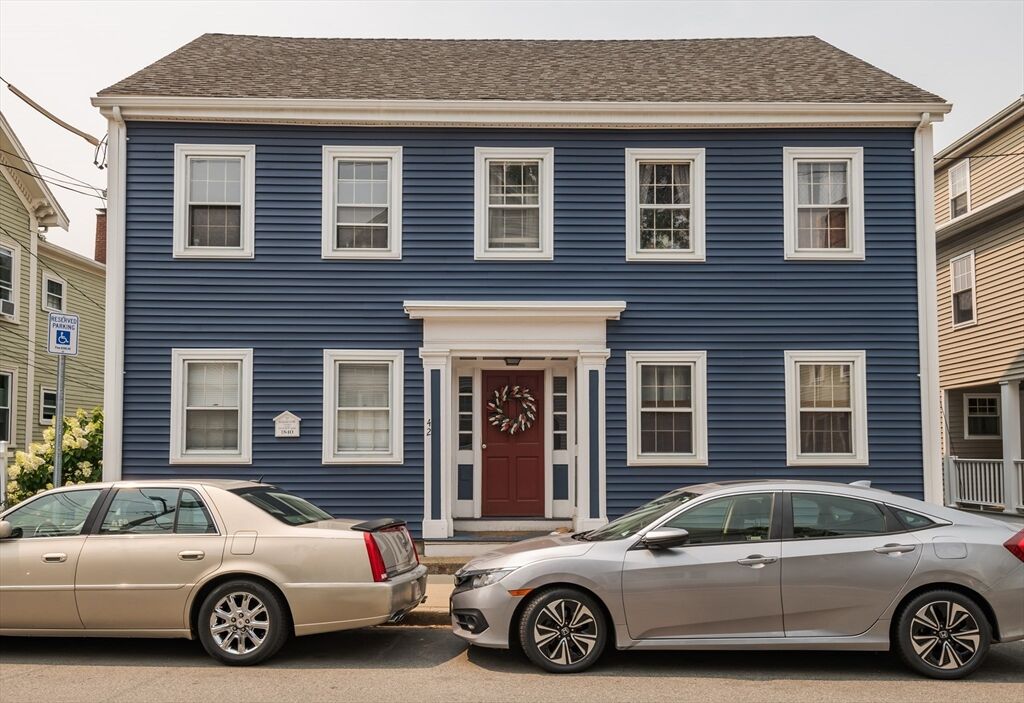 Property Photo: 42 Essex St 1 MA 01970
