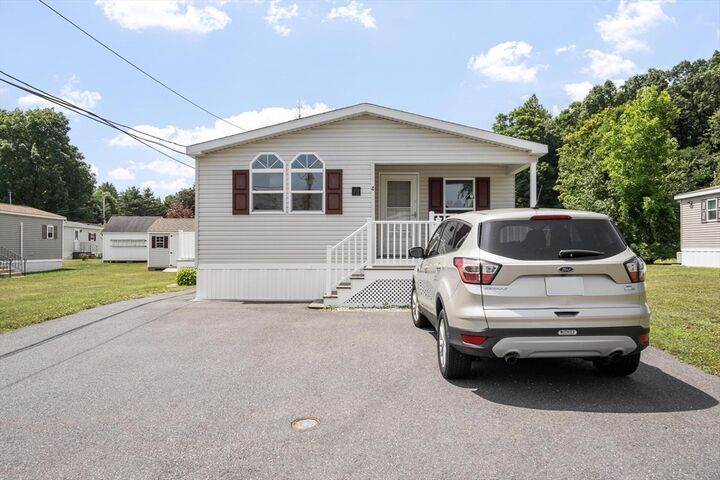 Property Photo:  4 Asher Lane  MA 01463 