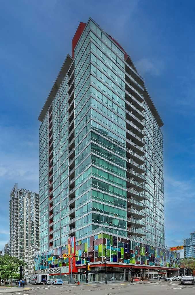 Property Photo: 135 13 Avenue SW 1610 AB T2R 0W8