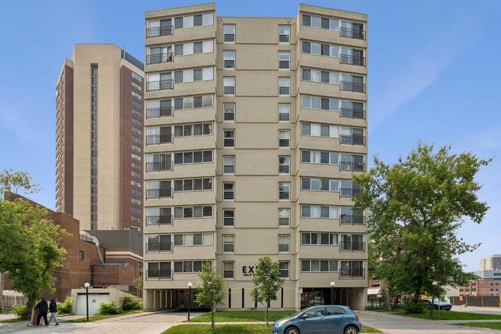 Property Photo: 1209 6 Street SW 505 AB T2R 0Z5