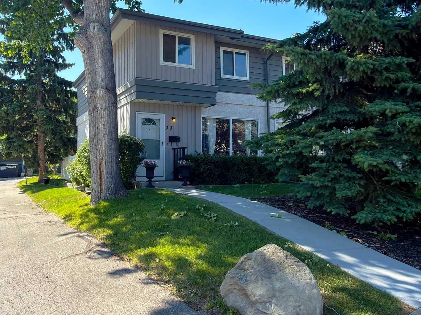 Property Photo: 999 Canyon Meadows Drive SW 90 AB T2W 2S6