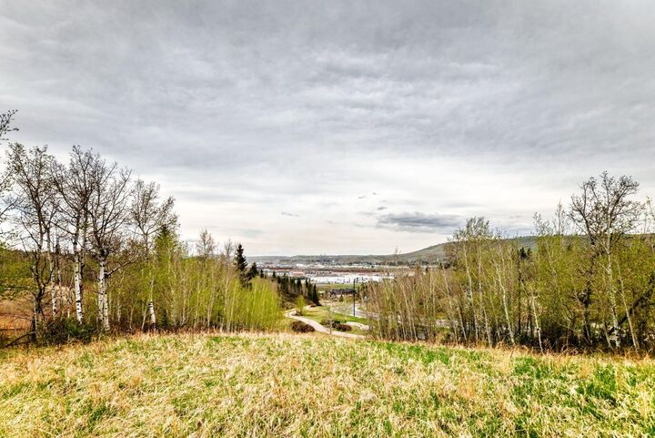 Property Photo: 525 River Heights Drive 109 AB T4C 3E3